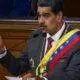 Maduro dice que las vacunas occidentales son un desastre