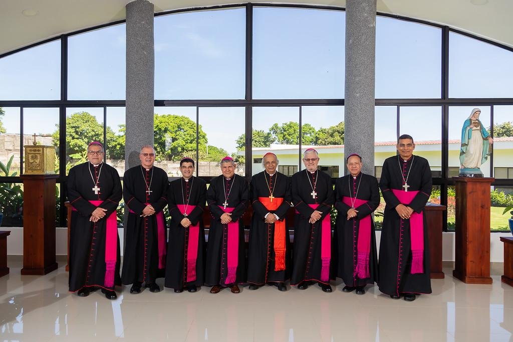 Expulsan a obispos en Nicaragua